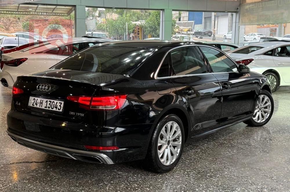 اودي A4